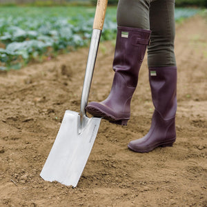 Kent & Stowe Stainless Steel Digging Spade Rust Resistant FSC For Gardening