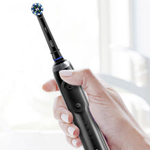 Load image into Gallery viewer, Oral-B Genius 8000 Electric Toothbrush with RepalcementHeads &amp; Tavel Case, Black