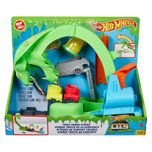 Load image into Gallery viewer, Hot Wheels Toxic Snake Strike Playset